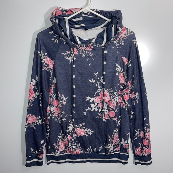 Tops - Floral Hooded major soft‎ sweatshirt Size Small